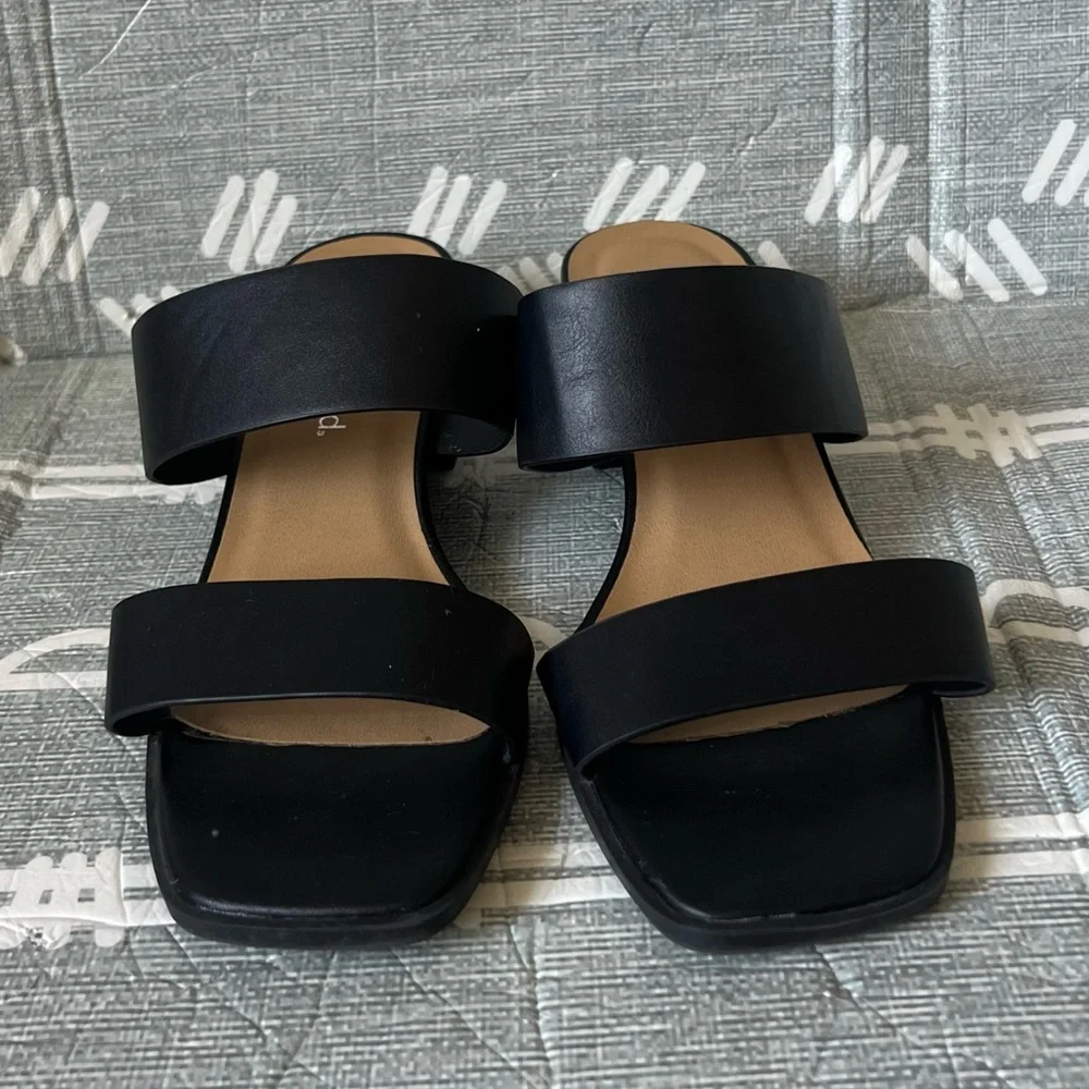 Cityclassified Black Women's Mule Sandals, Size 7.5 - Picture 5 of 8